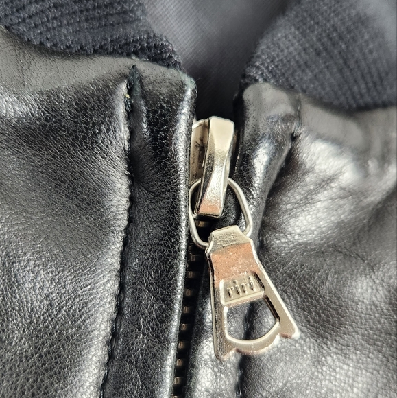 A testoni black leather jacket - Picture 2 of 5